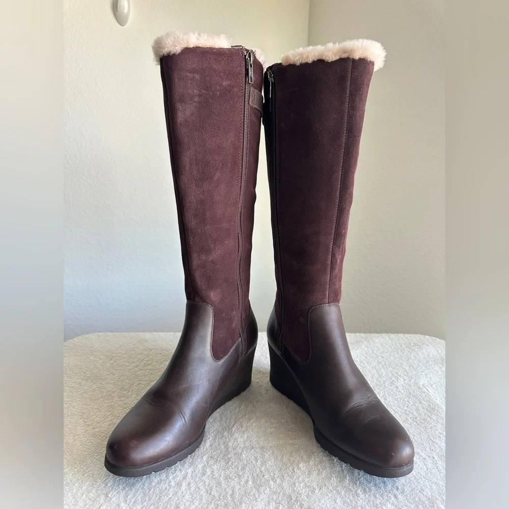 UGG wedge boots‎ Mischa Waterproof Boot size 8 burgundy NWOT